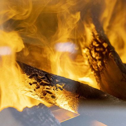 Elektrofeuer Hybrid Mist Wasserdampf Holzscheite